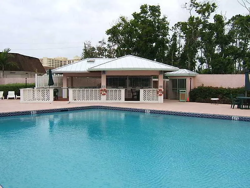 Castaways Resort And Suites Freeport